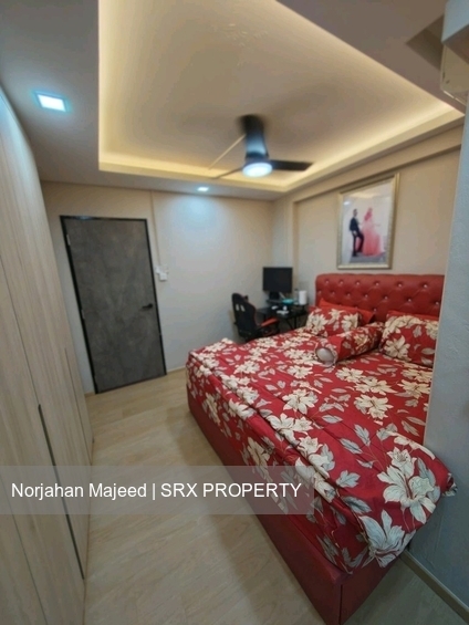 Blk 727 Jurong West Avenue 5 (Jurong West), HDB 5 Rooms #577122781